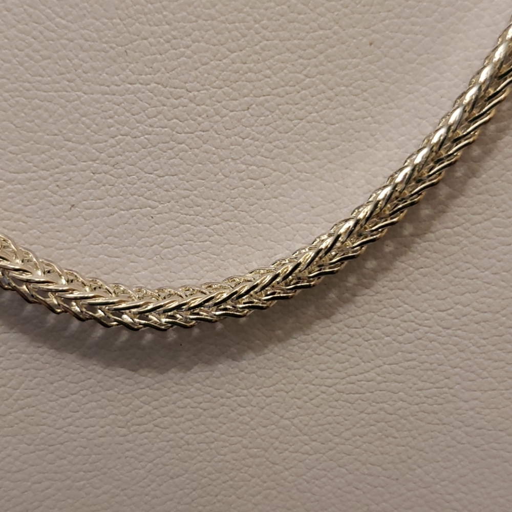 Chain Necklace - Picture 2 of 3